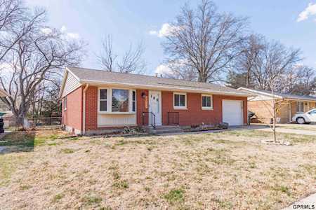1031 Driftwood Dr Lincoln, NE 68510