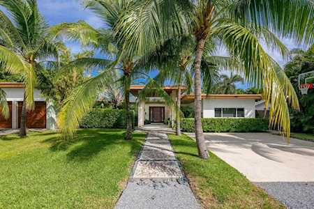 300 NE Olive Way Boca Raton, FL 33432