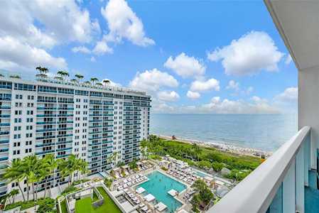 2301 Collins Ave #1417 Miami Beach, FL 33139