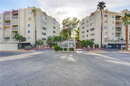 745 N Royal Crest Circle #117 Las Vegas, NV 89169