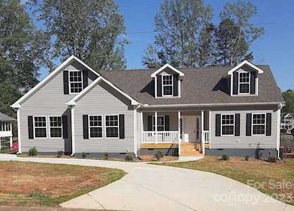 6909 Navajo Trl Sherrills Ford, NC 28673