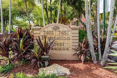 7451 NW 16th St #209 Plantation, FL 33313