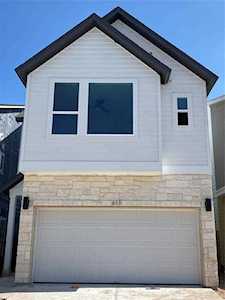 611 Bernese PASS Austin, TX 78745