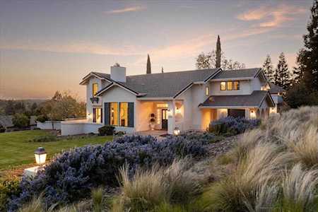 6730 Niblick Court Auburn, CA 95602