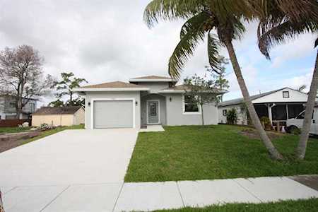 149 Walker Avenue Green Acres, FL 33463