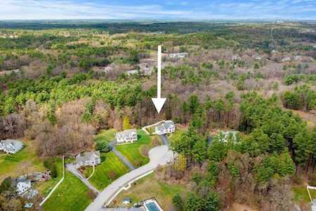 6 Jonathan Cir Tyngsborough, MA 01879