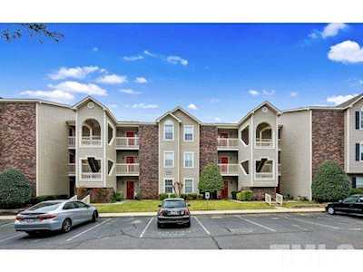 2701 Preston Woods Lane #3 Fayetteville, NC 28304