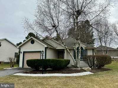 3022 Sheffield Dr State College, PA 16801