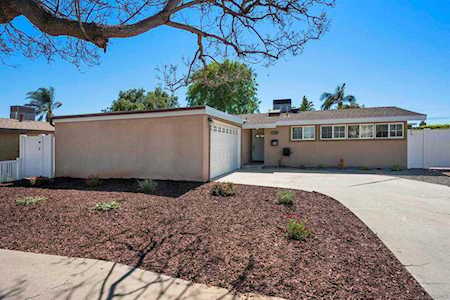 2876 Mission Village Dr San Diego, CA 92123