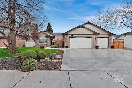 223 W Claire St Meridian, ID 83646-7522