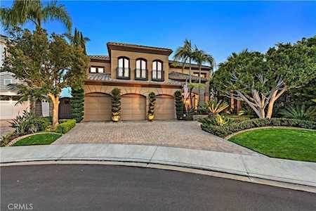 32 Emerald Glen Laguna Niguel, CA 92677