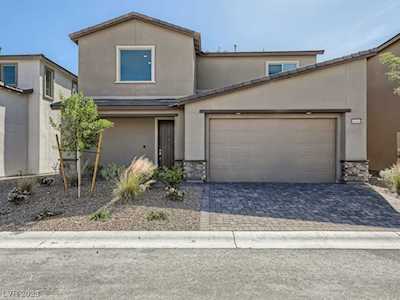 9368 Lunar Effect St Las Vegas, NV 89143
