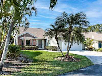 15343 Wimborne Ln #8 Naples, FL 34110