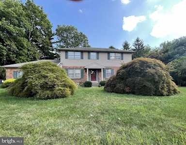 6 Kimbrough Ct Wilmington, DE 19810