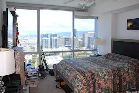 555 South Street #3410 Honolulu, HI 96813