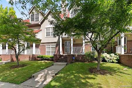 848 Lothrop Rd Detroit, MI 48202