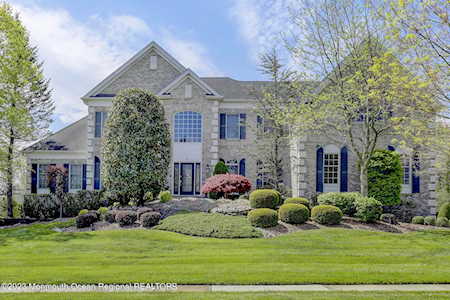 29 Witherspoon Way Marlboro, NJ 07746