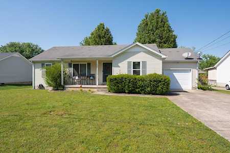 2051 Horncastle Dr Murfreesboro, TN 37130