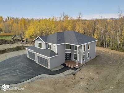 2132 S Sanctuary Dr Wasilla, AK 99654
