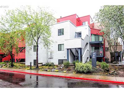730 NW Naito #E2 Portland, OR 97209