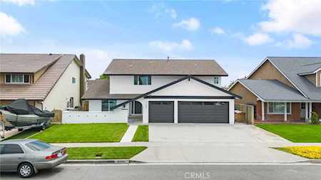 9750 Calendula Ave Westminster, CA 92683