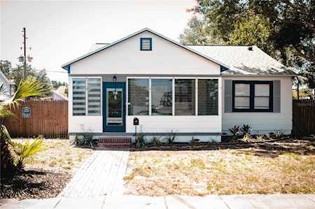 3632 6th Ave N St. Petersburg, FL 33713