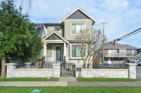 1507 W 64th Avenue Vancouver, BC V6P 2N8