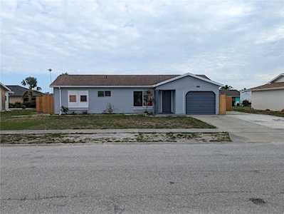 13519 Martha Ave Port Charlotte, FL 33981