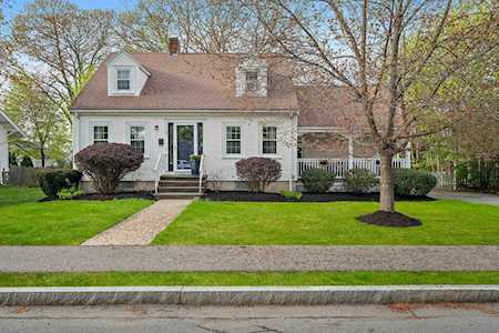 38 Park Ave Braintree, MA 02184