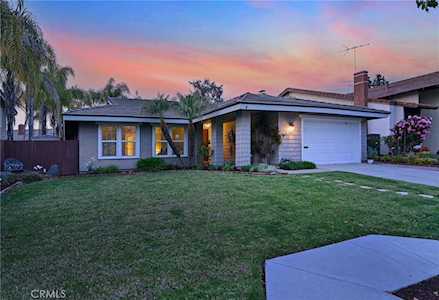 19821 Lombardy Ln Yorba Linda, CA 92886
