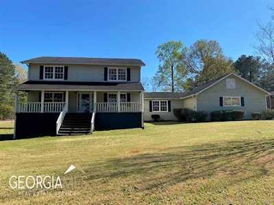 1716 Eastwood Lane West Point, GA 31833
