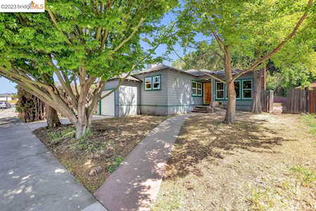 17318 Esteban St Hayward, CA 94541