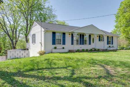 4800 Shadescrest Dr Nashville, TN 37211
