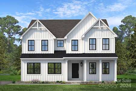 6137 Sandy Point Ln Belmont, NC 28012