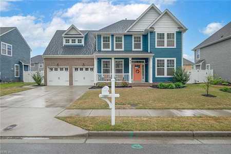 945 Checkerspot Way Chesapeake, VA 23323