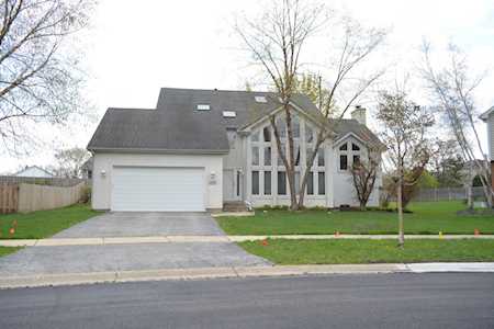 1240 N Jack Pine Ct Palatine, IL 60067