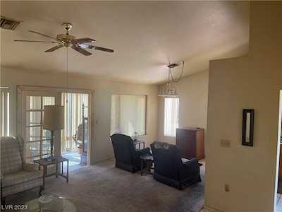 2421 Desert Butte Dr Las Vegas, NV 89134