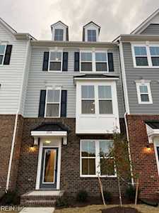 1134 Marston St Suffolk, VA 23435