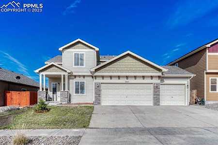 8825 Canary Circle Colorado Springs, CO 80908