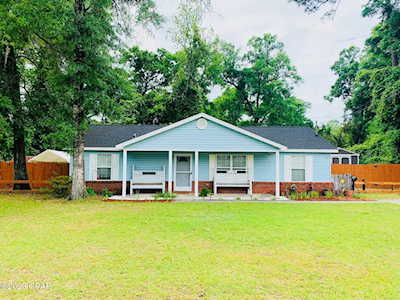 16 Oneida St Crawfordville, FL 32326