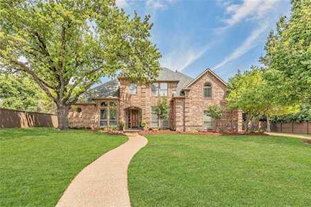 1201 Sarah Park Trail Southlake, TX 76092
