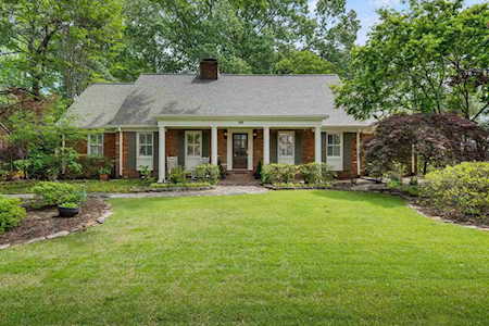 98 S Grove Park Rd Memphis, TN 38117