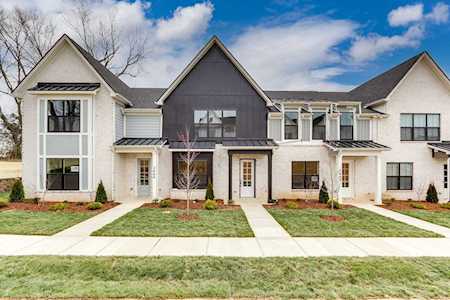 2662 Bramblewood Ln Thompsons Station, TN 37179