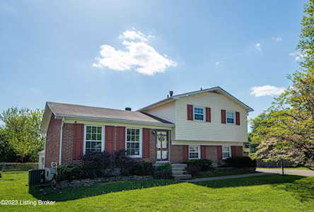9502 Idlewood Ct Louisville, KY 40291