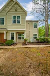 872 Drift Tide Dr Virginia Beach, VA 23464