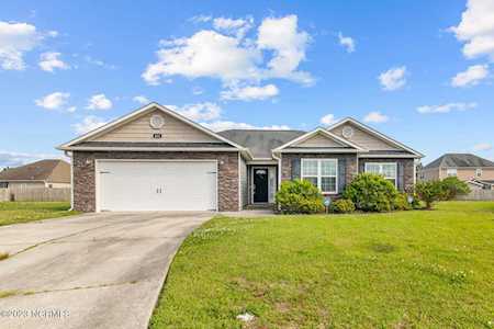 404 Cabernet Court Jacksonville, NC 28546