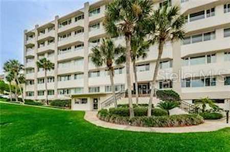 100 Bluff View Dr #611A Belleair Bluffs, FL 33770