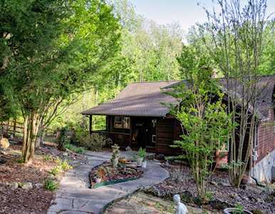 1007 Towee Ct Kingston Springs, TN 37082