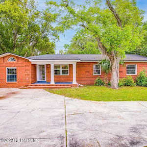 4509 Arthur Durham DR Jacksonville, FL 32210