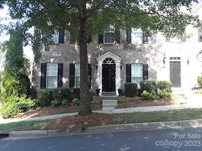 19229 Lake Norman Cove Dr Cornelius, NC 28031